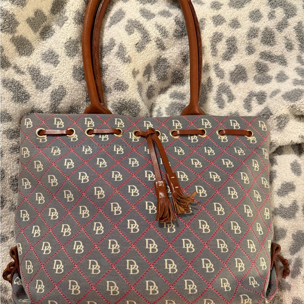 Dooney & Bourke Light Blue Gray, Red and Brown Tassel Tote Bag Vintage🔥 SOLD OUT